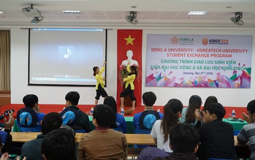 Giao lưu sinh viên Việt - Hàn: nhiều hoạt động thú vị tại Đại học Đông Á